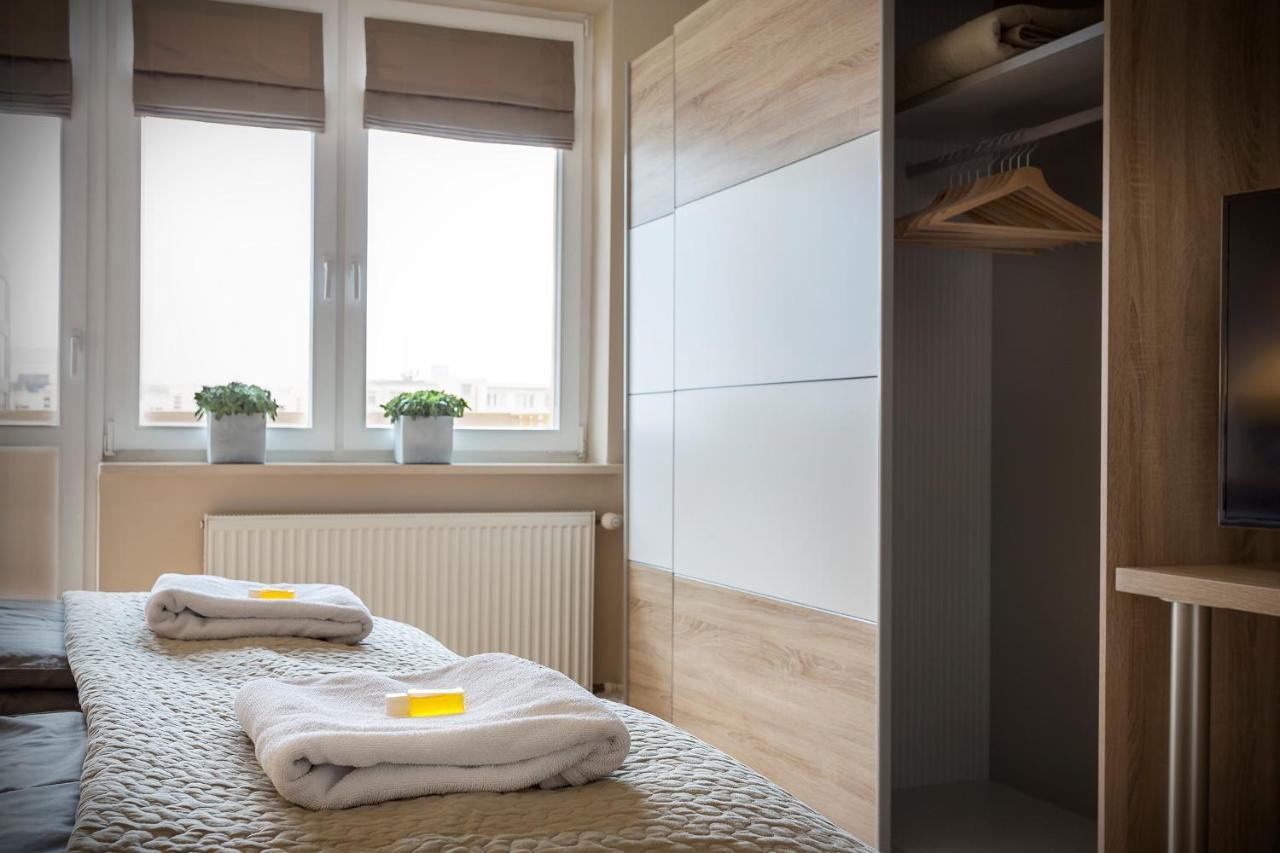 P&O City Center Apartments Варшава Экстерьер фото